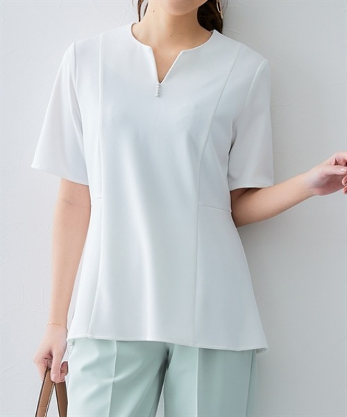 7days Life Styling(セブンデイズライフスタイリング)の「【UVカット】カットソーキーネックペプラムストレッチプルオーバー ジャージーシリーズ(Tシャツ/カットソー・レディース・オフホワイト/グレー/ブラック・M/L/LL)」の10枚目の写真