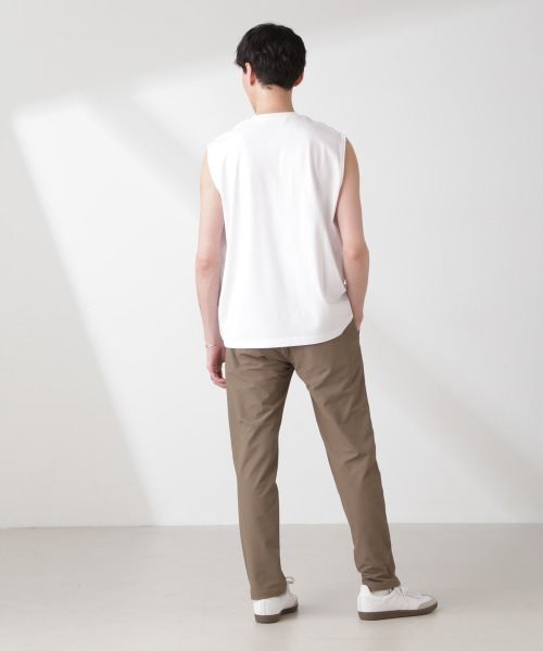 NANO universe（ナノユニバース）の「クールタッチ プレーティング天竺 ノースリーブ（タンクトップ・メンズ・ホワイト/ブラック・M/L）」の9枚目の写真