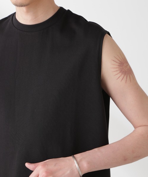 NANO universe（ナノユニバース）の「クールタッチ プレーティング天竺 ノースリーブ（タンクトップ・メンズ・ホワイト/ブラック・M/L）」の20枚目の写真