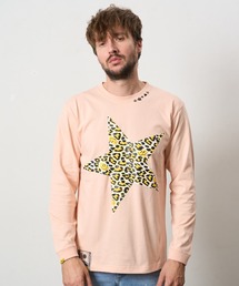 STUD MUFFIN（スタッドマフィン）の「STUD MUFFIN/スタッドマフィン/5.6ozコットン天竺 レオパードスタースマイル 発泡プリント LS Tシャツ（Tシャツ/カットソー）」