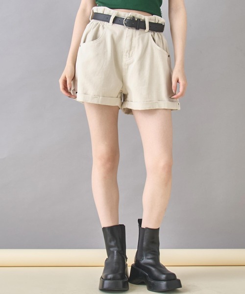 ANAP（アナップ）の「ベルト付き ロールアップ ウエスト ギャザー ツイル ショート パンツ（その他パンツ・レディース・ブラック/グレー系その他・FREE）」の6枚目の写真