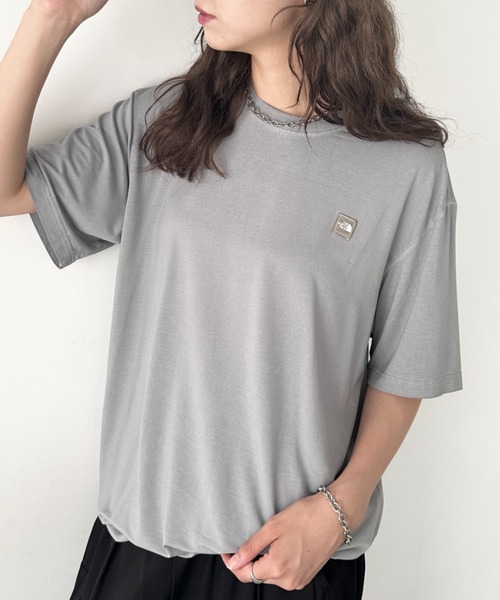 THE NORTH FACE(ザノースフェイス)の「国内未発売 THE NORTH FACE(ザ・ノースフェイス)/ワンポイントロゴ クルーネック 半袖 Tシャツ/MINI LOGO DYED S/S R/TEE(Tシャツ/カットソー・レディース・ブルー/グレー/コーラルピンク・XL/XXL/L/M/S)」の21枚目の写真