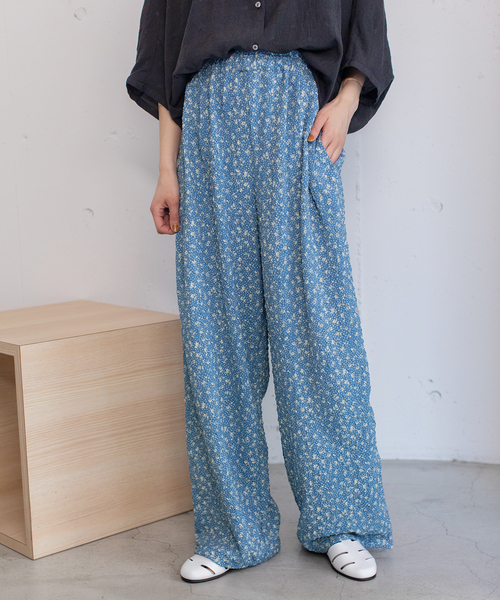 POU DOU DOU(プードゥドゥ)の「ストレートタックイージーパンツ(その他パンツ・レディース・ブラック/スミクロ/ブルー・M)」の3枚目の写真