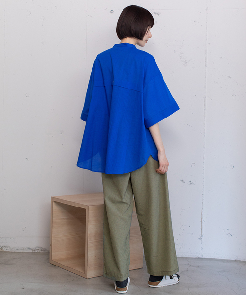 POU DOU DOU(プードゥドゥ)の「ストレートタックイージーパンツ(その他パンツ・レディース・ブラック/スミクロ/ブルー・M)」の4枚目の写真