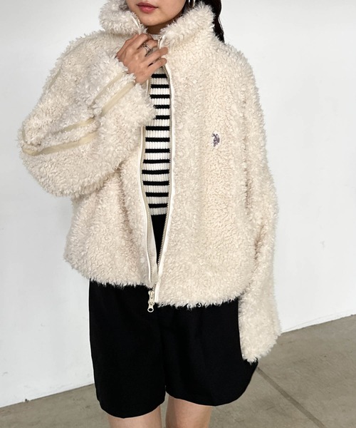 U.S. POLO ASSN.(ユーエスポロアッスン)の「RANAN/solleim別注【U.S.POLO ASSN.】刺繍ボアブルゾン(ブルゾン・レディース・アイボリー/ブラック・M/L/LL)」の6枚目の写真