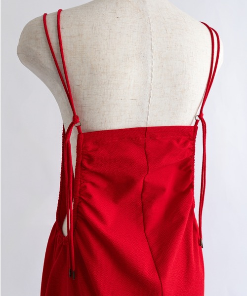 EN NEUME(エンノイム)の「Water-Repellent Light Seersucker Cami Dress(ワンピース・レディース・ブラウン/ブラック/レッド・FREE)」の20枚目の写真