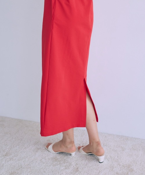 EN NEUME(エンノイム)の「Water-Repellent Light Seersucker Cami Dress(ワンピース・レディース・ブラウン/ブラック/レッド・FREE)」の8枚目の写真