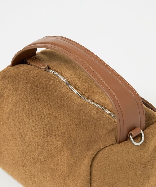 UNITED ARROWS(ユナイテッドアローズ)の「コンビ キューブ ショルダーバッグ(ショルダーバッグ・レディース・ブラウン/ダークブラウン・FREE)」の16枚目の写真