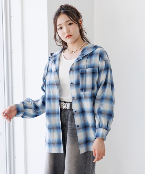 repipi armario（レピピ アルマリオ）の「オンブレチェックルーズシャツ（シャツ/ブラウス・キッズ・ブルー/ピンク/ブラック・SMALL/MEDIUM/LARGE）」の14枚目の写真