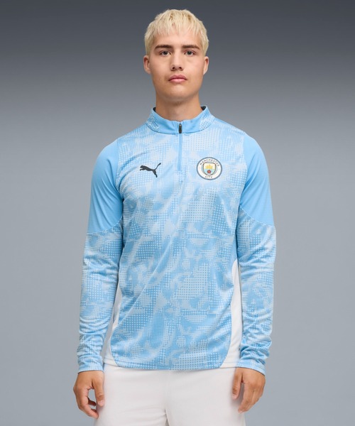 PUMA(プーマ)の「PUMA プーマ メンズ マンチェスターシティ FC トレーニング クォータージッ(Tシャツ/カットソー・メンズ・ブルー系その他/ブラック×シルバー/グリーン系その他/ピンク・SMALL/X-LARGE/MEDIUM/LARGE/X-SMALL)」の4枚目の写真