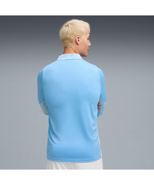 PUMA(プーマ)の「PUMA プーマ メンズ マンチェスターシティ FC トレーニング クォータージッ(Tシャツ/カットソー・メンズ・ブルー系その他/ブラック×シルバー/グリーン系その他/ピンク・SMALL/X-LARGE/MEDIUM/LARGE/X-SMALL)」の7枚目の写真
