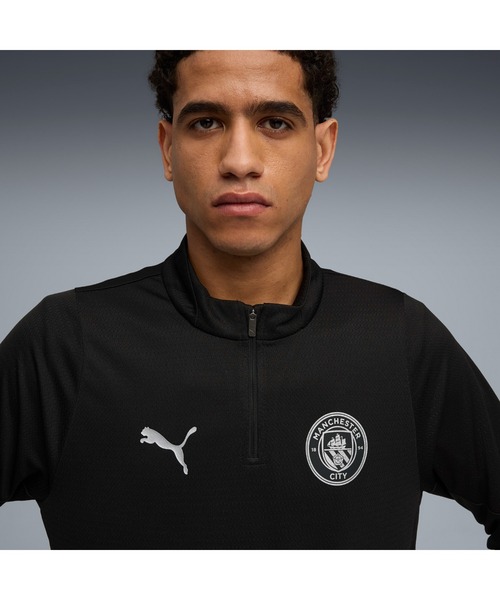 PUMA(プーマ)の「PUMA プーマ メンズ マンチェスターシティ FC トレーニング クォータージッ(Tシャツ/カットソー・メンズ・ブルー系その他/ブラック×シルバー/グリーン系その他/ピンク・SMALL/X-LARGE/MEDIUM/LARGE/X-SMALL)」の11枚目の写真