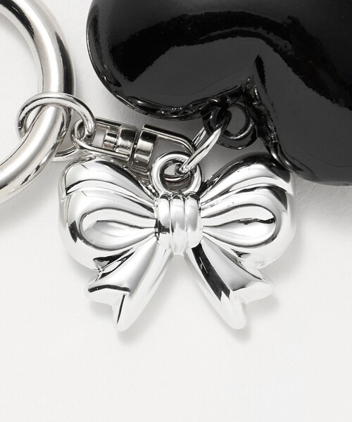 BEAUTY&YOUTH UNITED ARROWS（ビューティーアンドユースユナイテッドアローズ）の「リボン×ハート チャーム（キーホルダー・レディース・ブラック/シルバー・FREE）」の13枚目の写真