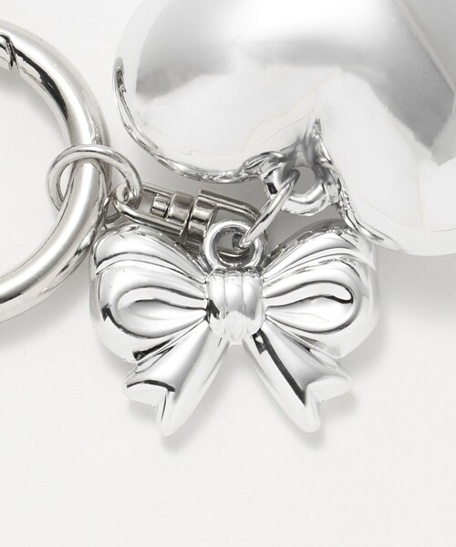 BEAUTY&YOUTH UNITED ARROWS（ビューティーアンドユースユナイテッドアローズ）の「リボン×ハート チャーム（キーホルダー・レディース・ブラック/シルバー・FREE）」の5枚目の写真