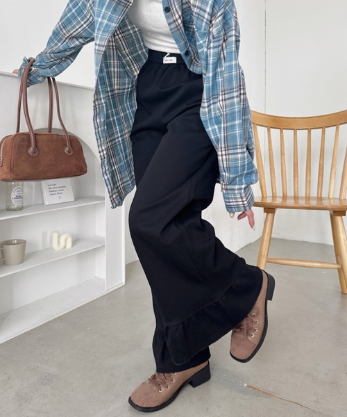 SOLLON.（ソルロン）の「ワンポイントロゴ裾フリルパンツ（スウェットパンツ・レディース・グレー/ブラック・FREE）」の8枚目の写真