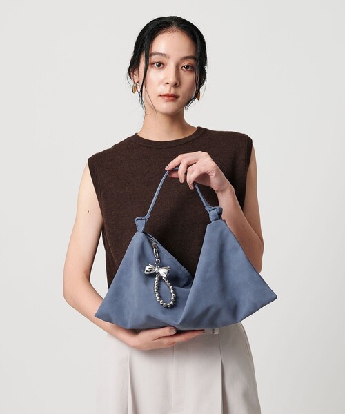 BEAUTY&YOUTH UNITED ARROWS（ビューティーアンドユースユナイテッドアローズ）の「リボン チャーム（キーホルダー・レディース・シルバー/オフホワイト・FREE）」の4枚目の写真