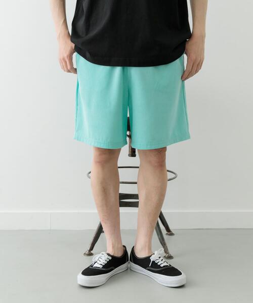 ITEMS URBANRESEARCH(アイテムズ アーバンリサーチ)の「サマーコーデュロイイージーショーツ(その他パンツ・メンズ・ベージュ/チャコールグレー/ブルー/ブラウン・LARGE/MEDIUM)」の4枚目の写真