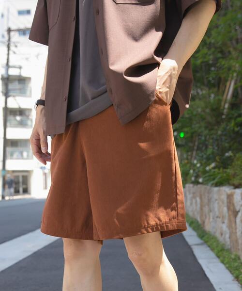 ITEMS URBANRESEARCH(アイテムズ アーバンリサーチ)の「サマーコーデュロイイージーショーツ(その他パンツ・メンズ・ベージュ/チャコールグレー/ブルー/ブラウン・LARGE/MEDIUM)」の22枚目の写真