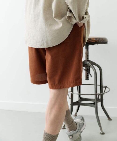 ITEMS URBANRESEARCH(アイテムズ アーバンリサーチ)の「サマーコーデュロイイージーショーツ(その他パンツ・メンズ・ベージュ/チャコールグレー/ブルー/ブラウン・LARGE/MEDIUM)」の19枚目の写真