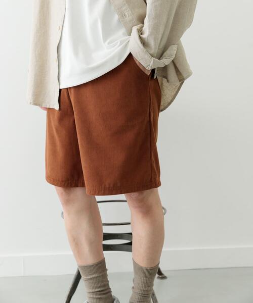 ITEMS URBANRESEARCH(アイテムズ アーバンリサーチ)の「サマーコーデュロイイージーショーツ(その他パンツ・メンズ・ベージュ/チャコールグレー/ブルー/ブラウン・LARGE/MEDIUM)」の17枚目の写真