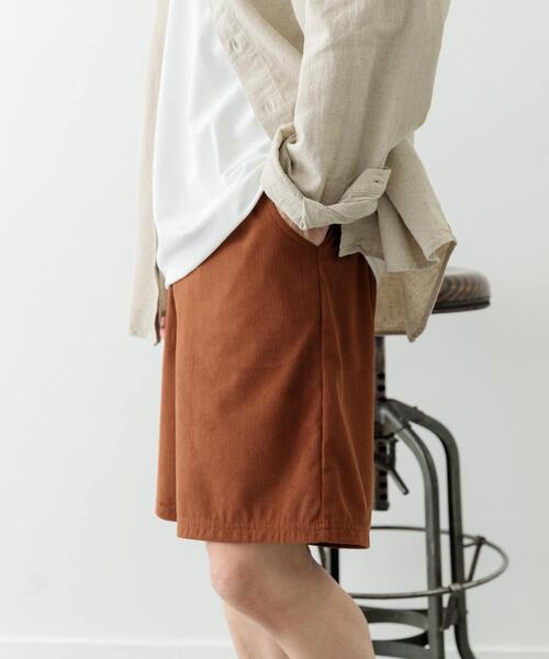 ITEMS URBANRESEARCH(アイテムズ アーバンリサーチ)の「サマーコーデュロイイージーショーツ(その他パンツ・メンズ・ベージュ/チャコールグレー/ブルー/ブラウン・LARGE/MEDIUM)」の16枚目の写真