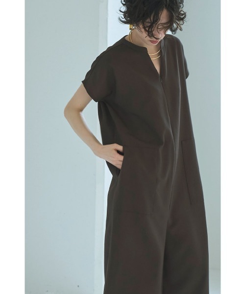 marjour(マージュール)の「EFFORTLESS AIRY WIDE JUMPSUIT(サロペット/オーバーオール・レディース・ブラック/ブラウン・M)」の3枚目の写真