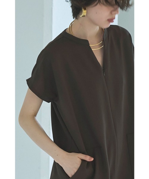 marjour(マージュール)の「EFFORTLESS AIRY WIDE JUMPSUIT(サロペット/オーバーオール・レディース・ブラック/ブラウン・M)」の5枚目の写真