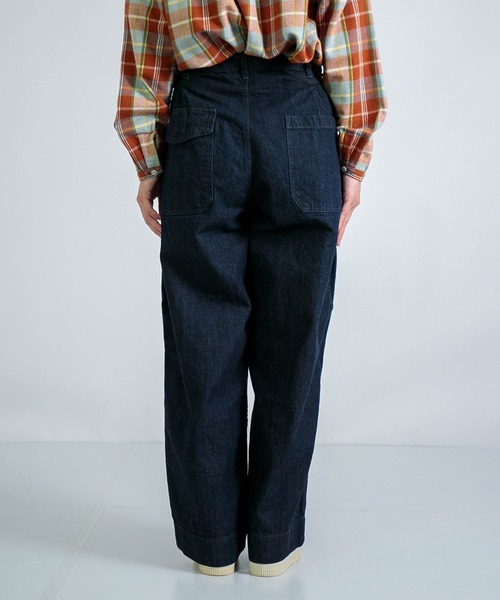 D.M.G.（ドミンゴ）の「[D.M.G. / ディーエムジー] 10ozジェルドデニム USメカニックイージーパンツ（デニムパンツ・レディース・ワンウォッシュ・M/S）」の17枚目の写真