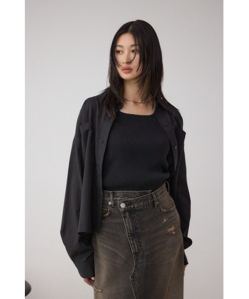 AZUL by moussy（アズールバイマウジー）の「ラウンドヘムルーズシャツ（シャツ/ブラウス・レディース・ブラウン/ブラック/グレイッシュベージュ・FREE）」の17枚目の写真