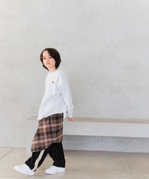 BAYFLOW（ベイフロー）の「[柔らかタッチ♪]ヴィンテージライクチェックシャツ(KIDS)（シャツ/ブラウス・キッズ・ブラウン/ピンク/オフホワイト・150cm/140cm/130cm/120cm/110cm）」の8枚目の写真