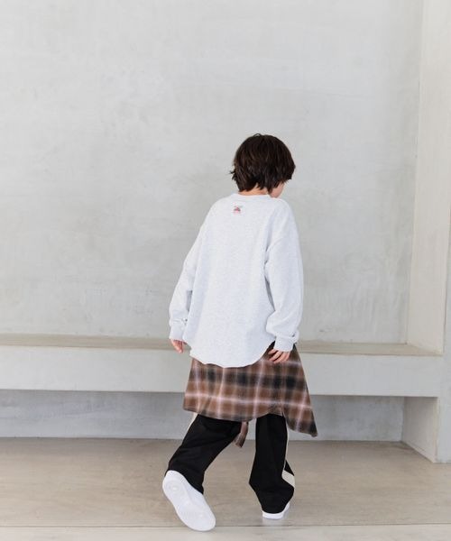 BAYFLOW（ベイフロー）の「[柔らかタッチ♪]ヴィンテージライクチェックシャツ(KIDS)（シャツ/ブラウス・キッズ・ブラウン/ピンク/オフホワイト・150cm/140cm/130cm/120cm/110cm）」の9枚目の写真