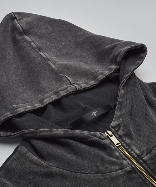 NO ID.（ノーアイディ）の「【NO ID.】Fraise High-Neck Zip Parka / フライス ハイ ネック ジップ パーカ（パーカー・メンズ・ホワイト/グレー/ブラック・2/1）」の16枚目の写真