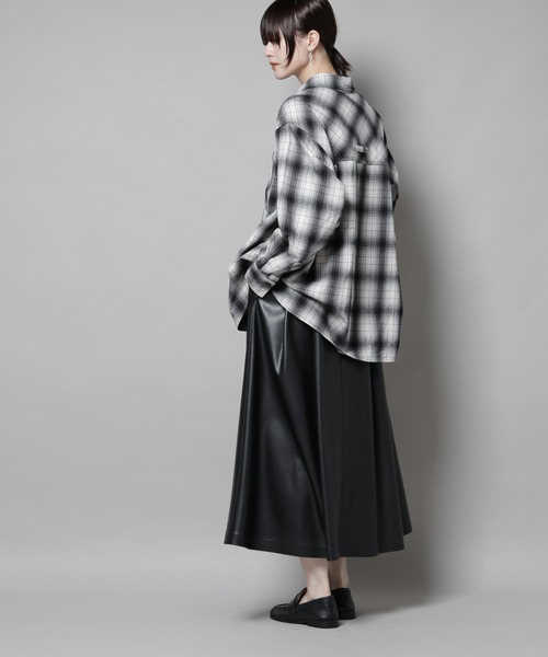 upperhights(アッパーハイツ)の「upper hights/ANNA(スカート・レディース・ブラック・1/2)」の5枚目の写真