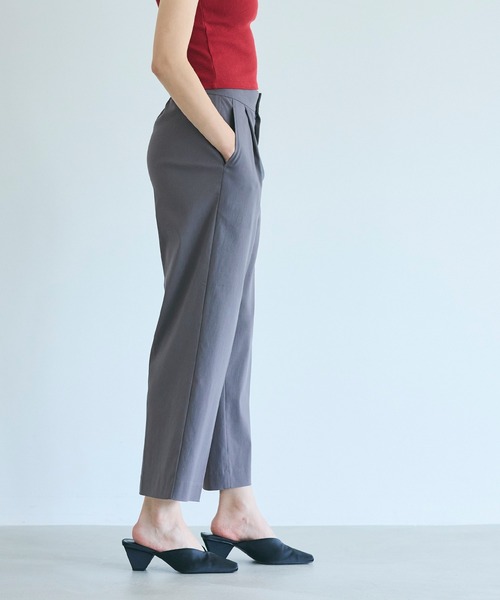 coca(coca)(コカ)の「クロップド丈スラックス(スラックス・レディース・ブラック/チャコール・M/S/L)」の6枚目の写真