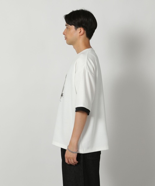 LAKOLE(ラコレ)の「グラフィックレイヤードTEE / 586875(Tシャツ/カットソー・メンズ・ホワイト/ブラック/パープル・MEDIUM/LARGE)」の11枚目の写真