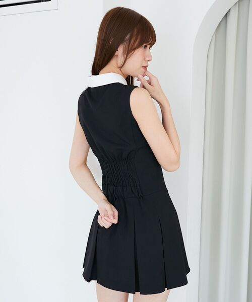 MAJESTIC LEGON（マジェスティックレゴン）の「ドッキングノースリーブミニワンピース（ワンピース・レディース・ベージュ/ブラック・MEDIUM）」の13枚目の写真