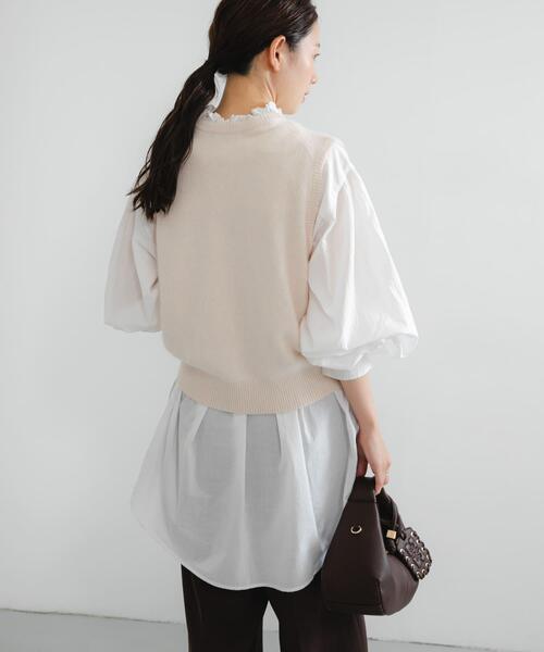 URBAN RESEARCH（アーバンリサーチ）の「FOX/CASHMEREクルーネックベスト（ベスト・レディース・ネイビー/カーキ/オフホワイト・FREE）」の5枚目の写真