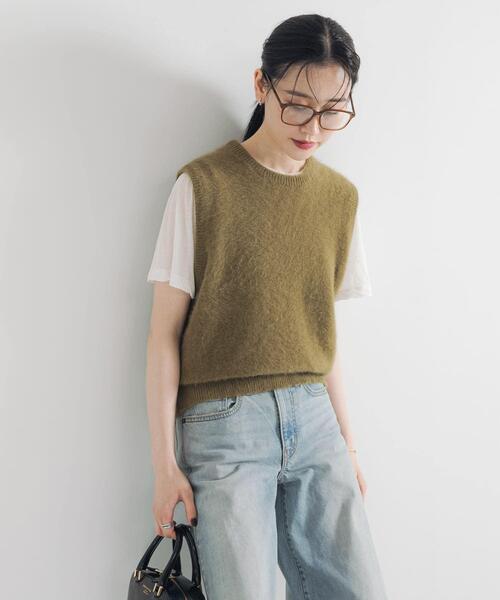 URBAN RESEARCH（アーバンリサーチ）の「FOX/CASHMEREクルーネックベスト（ベスト・レディース・ネイビー/カーキ/オフホワイト・FREE）」の17枚目の写真