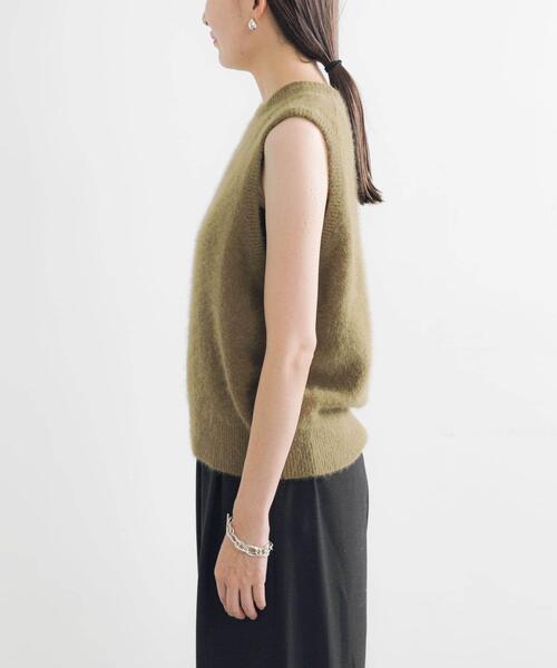 URBAN RESEARCH（アーバンリサーチ）の「FOX/CASHMEREクルーネックベスト（ベスト・レディース・ネイビー/カーキ/オフホワイト・FREE）」の20枚目の写真