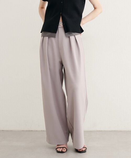 natural couture（ナチュラルクチュール）の「ビットベルトストレッチパンツ（その他パンツ・レディース・ブラック/ネイビー/ブラウン/グレイッシュベージュ・SMALL/MEDIUM）」の4枚目の写真