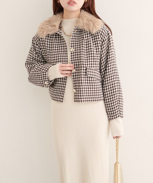 natural couture（ナチュラルクチュール）の「ファー衿付きショート丈ジャケット（その他アウター・レディース・その他1/ブラック/オフホワイト/ブラウン・FREE）」の10枚目の写真