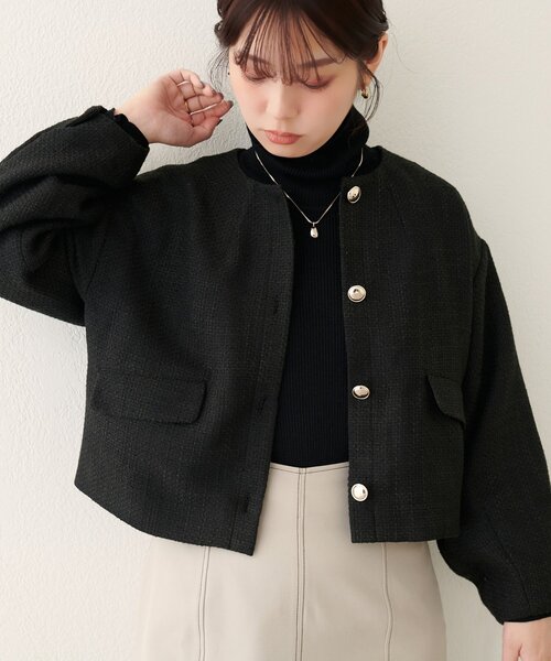 natural couture（ナチュラルクチュール）の「ファー衿付きショート丈ジャケット（その他アウター・レディース・その他1/ブラック/オフホワイト/ブラウン・FREE）」の3枚目の写真