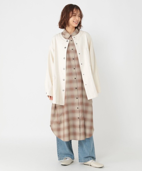 studio CLIP(スタディオクリップ)の「コットンノーカラーカバーオールブルゾン(ブルゾン・レディース・ベージュ/アイボリー・FREE)」の22枚目の写真