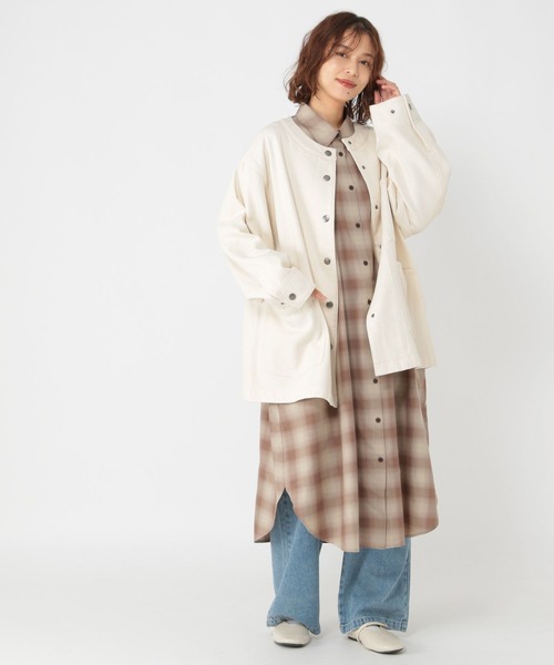 studio CLIP(スタディオクリップ)の「コットンノーカラーカバーオールブルゾン(ブルゾン・レディース・ベージュ/アイボリー・FREE)」の21枚目の写真
