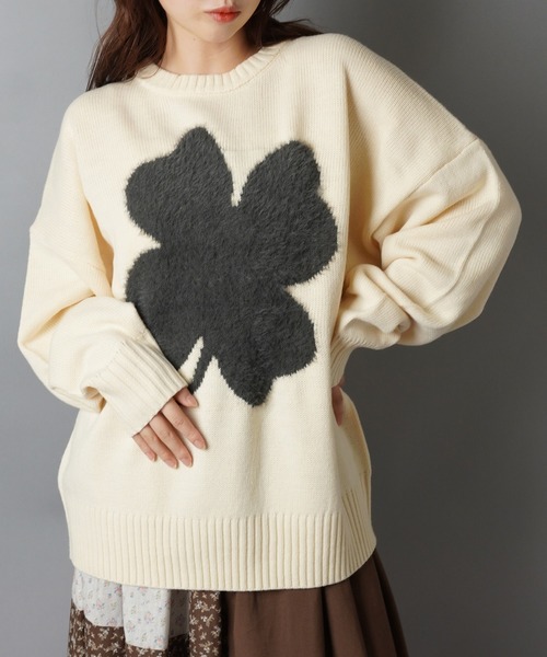 SPINNS（スピンズ）の「シャギークローバーニット/NEO森ガール（ニット/セーター・レディース・ネイビー/グレー/アイボリー・ONESIZE）」の17枚目の写真