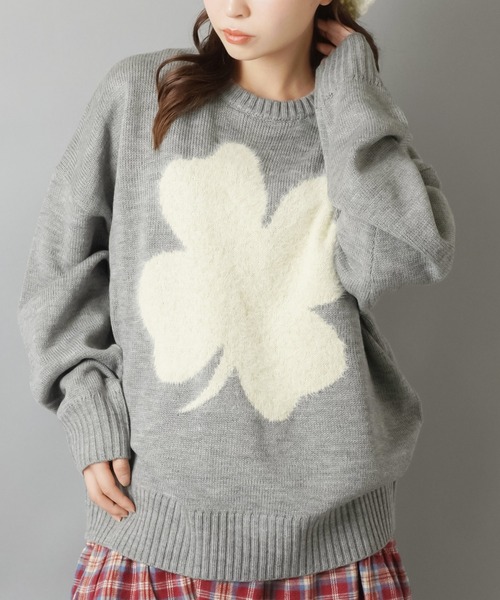 SPINNS（スピンズ）の「シャギークローバーニット/NEO森ガール（ニット/セーター・レディース・ネイビー/グレー/アイボリー・ONESIZE）」の4枚目の写真