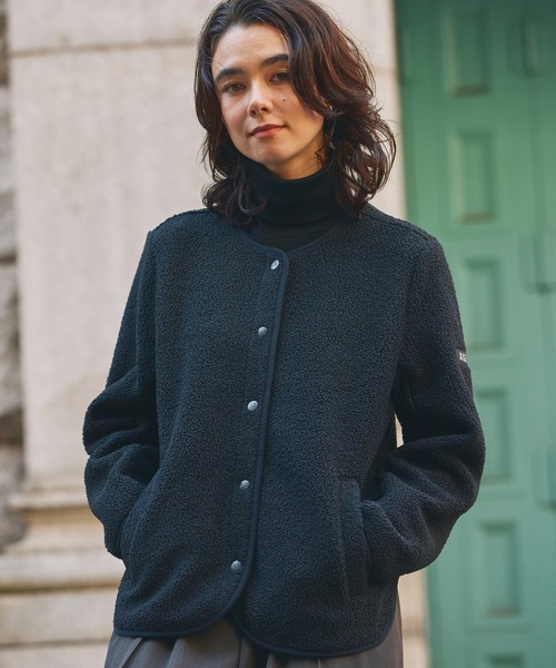 AIGLE（エーグル）の「カーディガン シェルパフリースジャケット（ブルゾン・レディース・ライトグレー/ライトピンク/ブラック/グレー・36/40/38）」の2枚目の写真