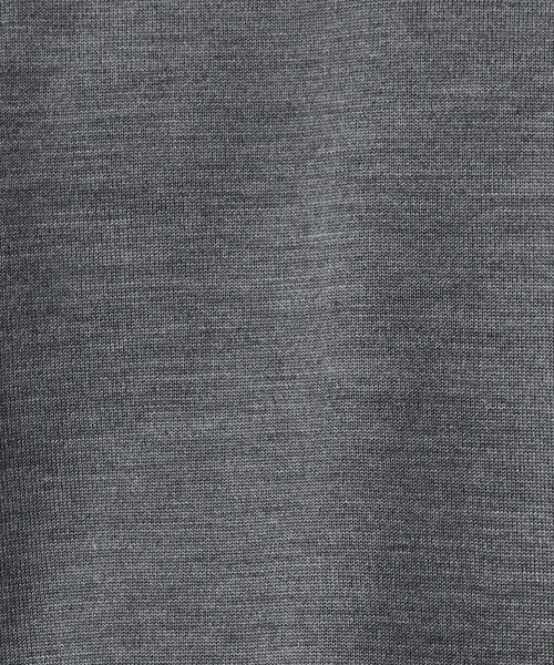 UNITED ARROWS（ユナイテッドアローズ）の「ハイゲージ クルーネックニット（ニット/セーター・メンズ・グレー系/ブラック/ワイン/ネイビー・L/M/S/XL）」の7枚目の写真