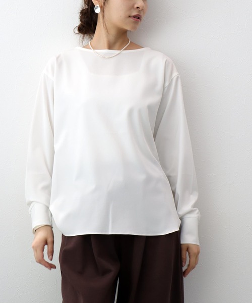 Jines(ジネス)の「シャーリングカフスブラウウス(シャツ/ブラウス・レディース・ブラック/ホワイト・38)」の19枚目の写真