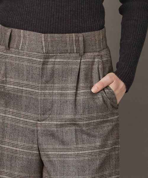 DRESSTERIOR(ドレステリア)の「グレンチェックショートパンツ(その他パンツ・レディース・ダークブラウン系1・34/38/36)」の7枚目の写真